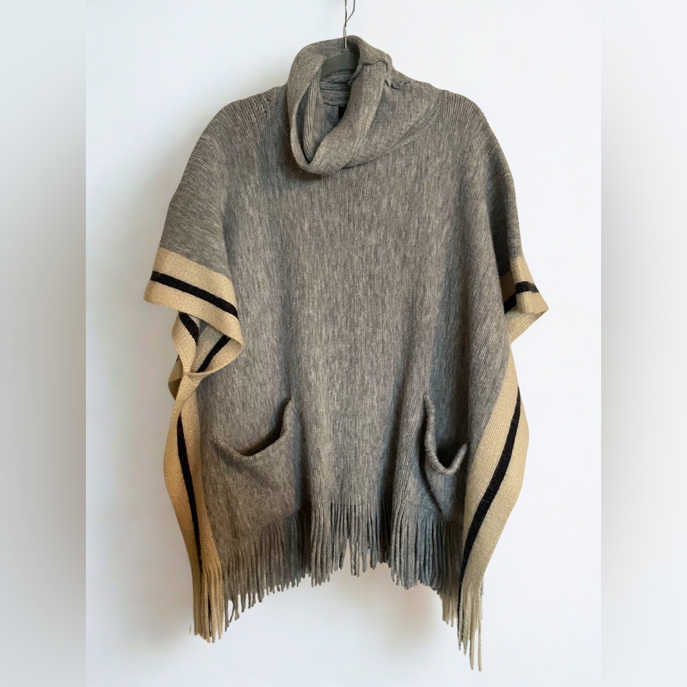 Steve Madden Gray and Tan Sweater Poncho